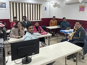 Classroom session at E Digital Marketers, Rohini Sector 8