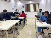Classroom session at E Digital Marketers, Rohini Sector 8